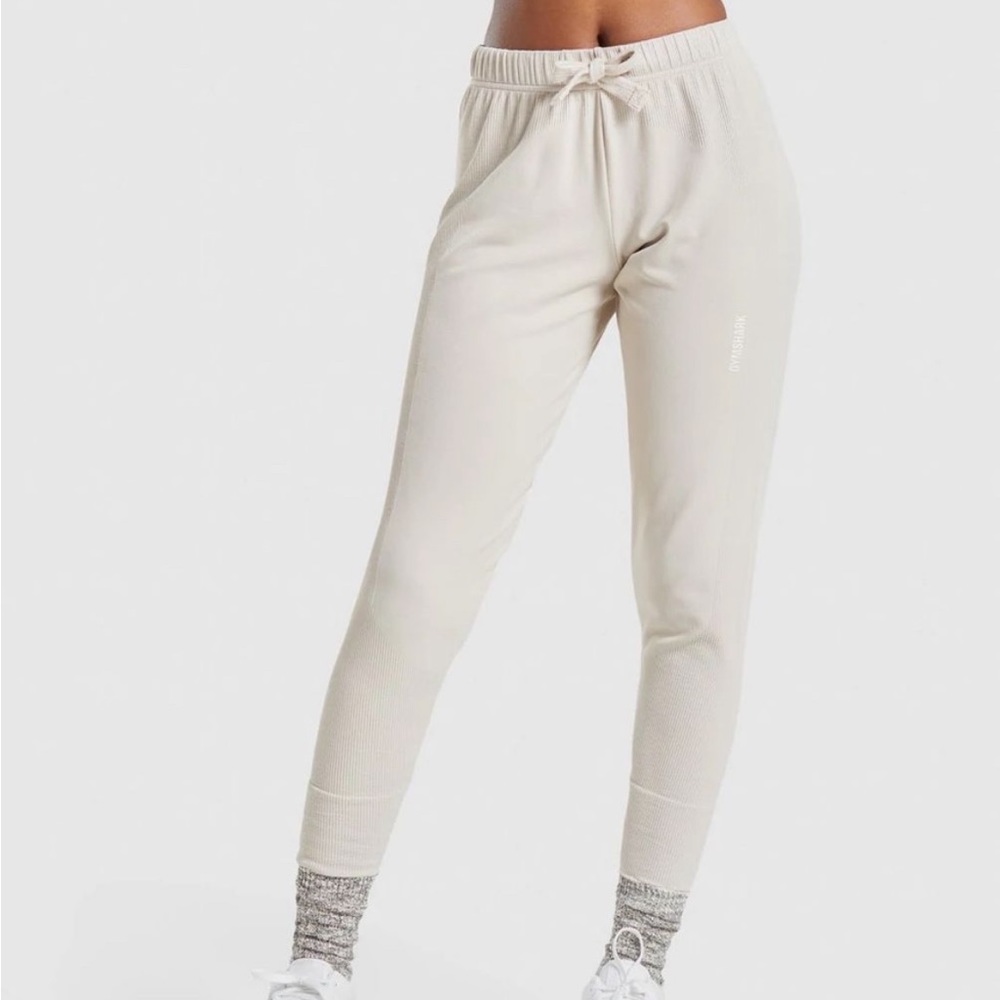 Gymshark Pause Joggers Gray